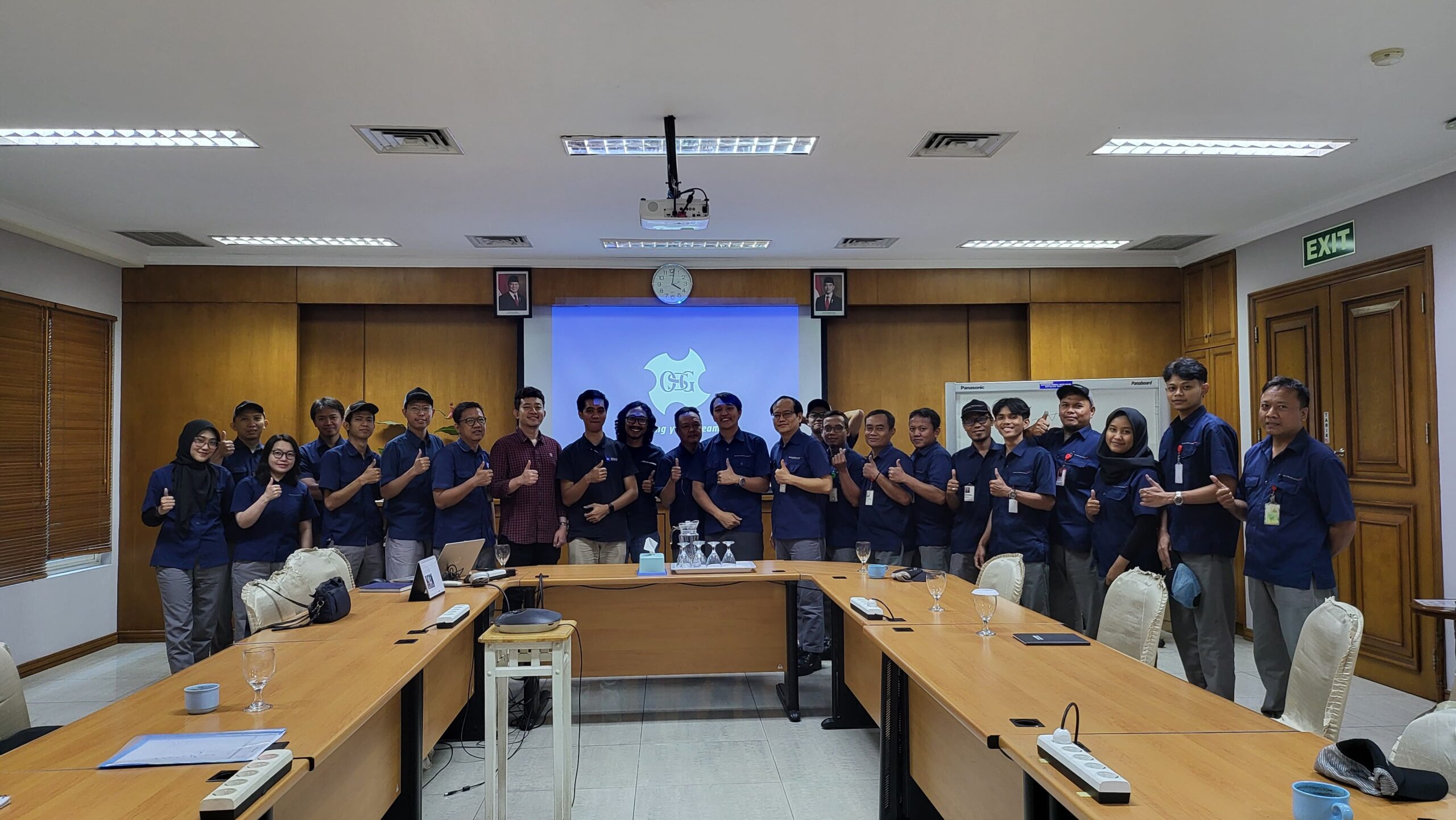 Foto bersama usai training product knowledge OSG di PT Garuda Metalindo, Selasa, 23 September 2025. Dok. PT SMS