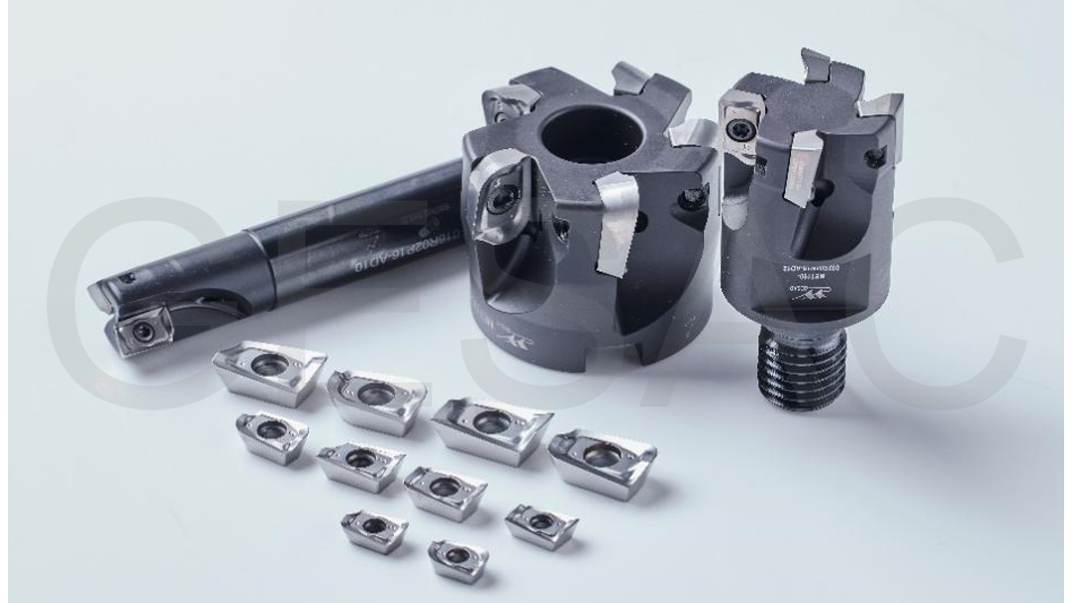 Optimalkan Proses Machining Industri Anda dengan GESAC ADGT+MET190 Precision Positive Shoulder Milling Cutter